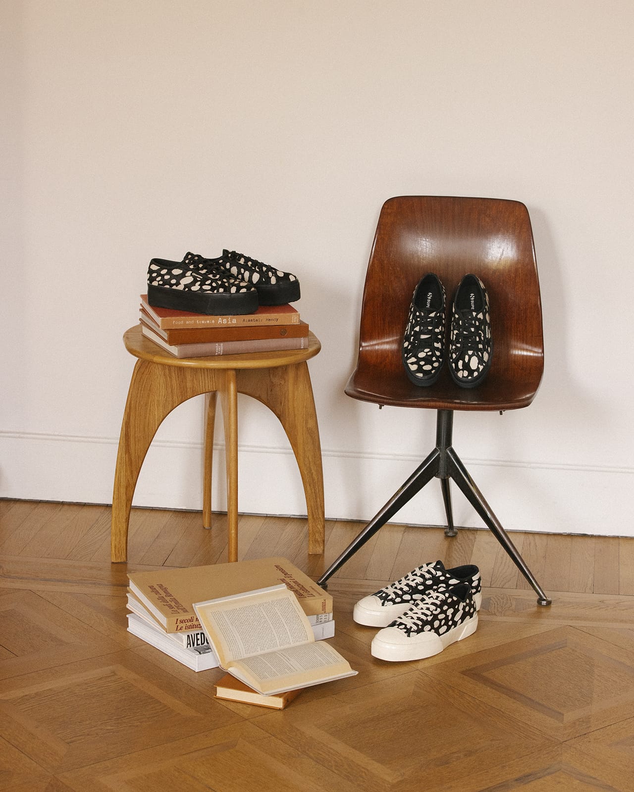 Superga Artifact